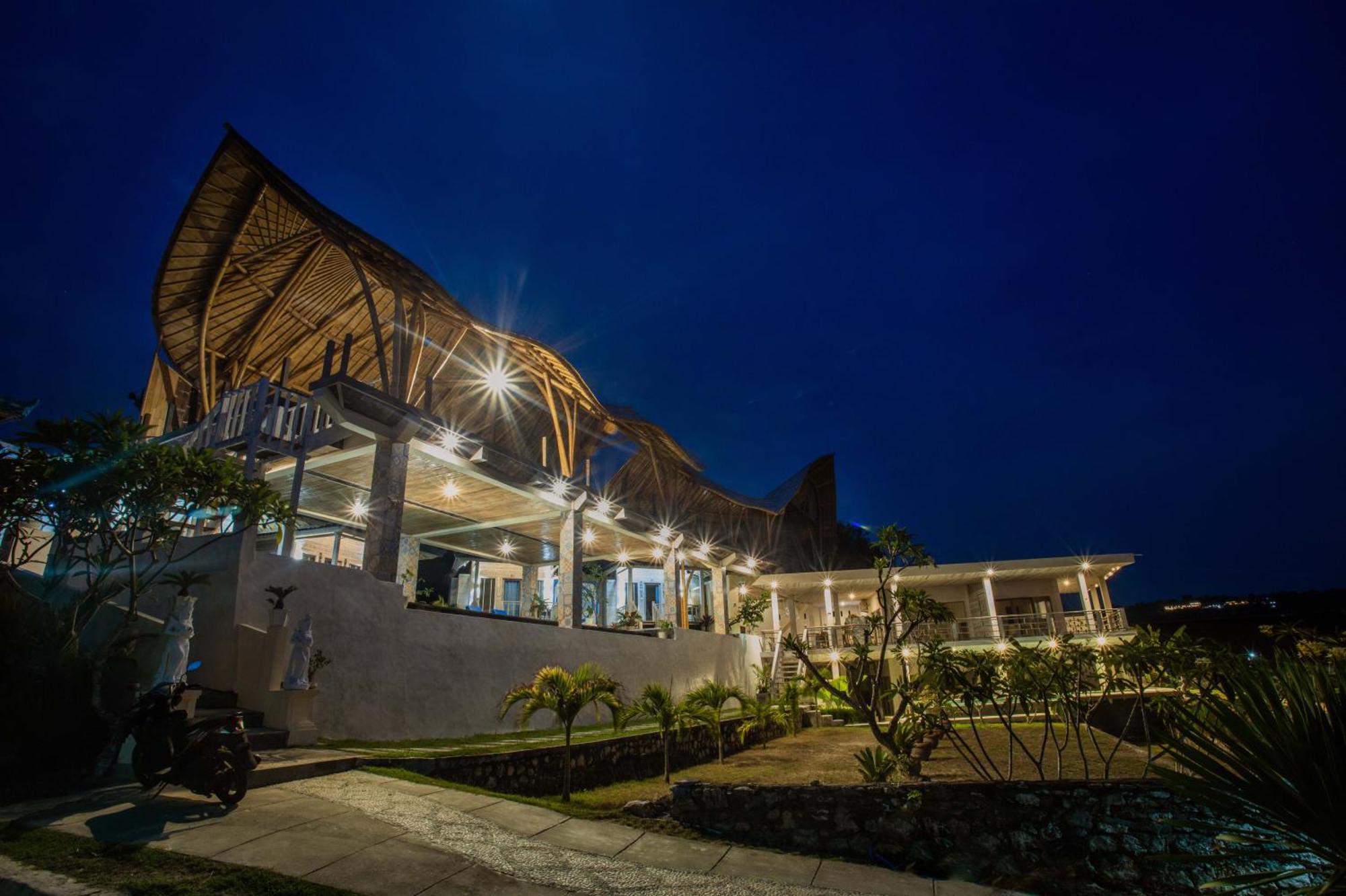 Nusa View - Oceanfront Rentals Lembongan Eksteriør billede