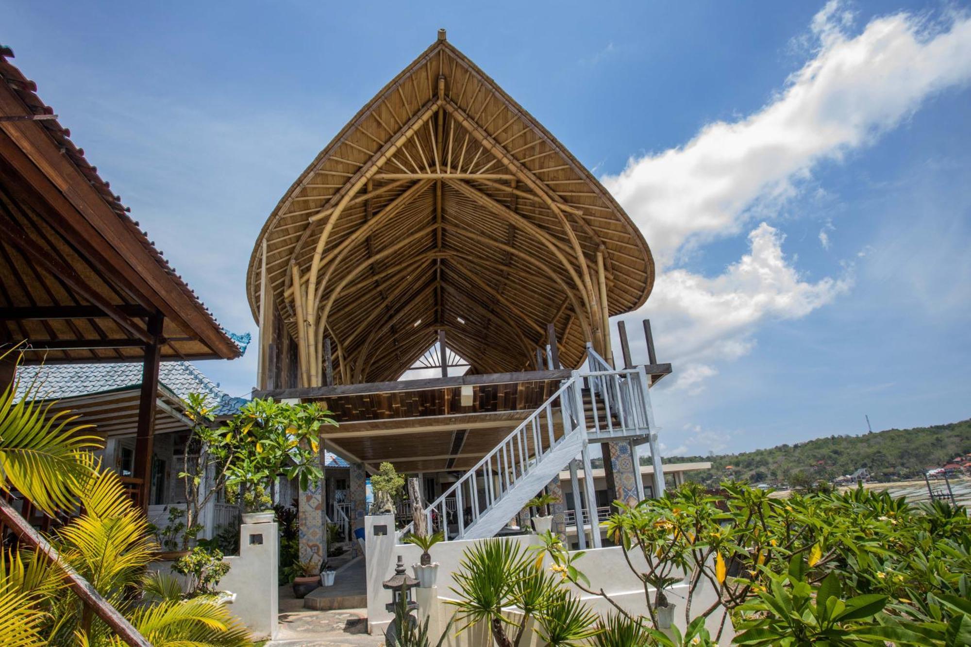 Nusa View - Oceanfront Rentals Lembongan Eksteriør billede