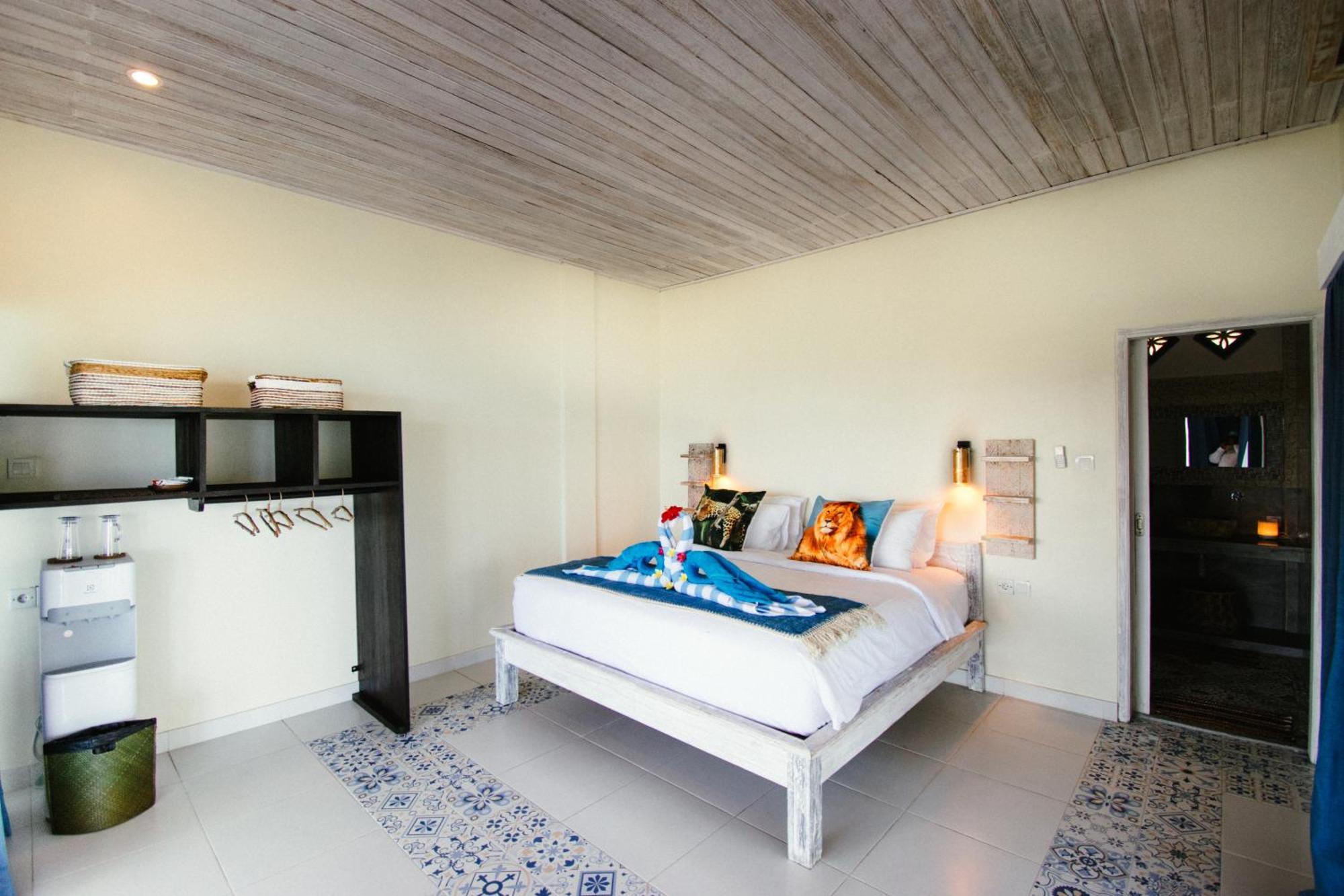 Nusa View - Oceanfront Rentals Lembongan Eksteriør billede